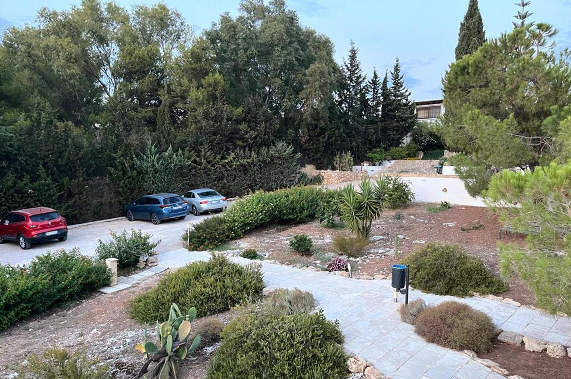 Villa Carola Галиполи Екстериор снимка