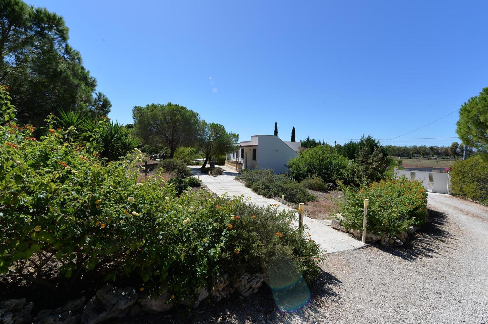 Villa Carola Галиполи Екстериор снимка