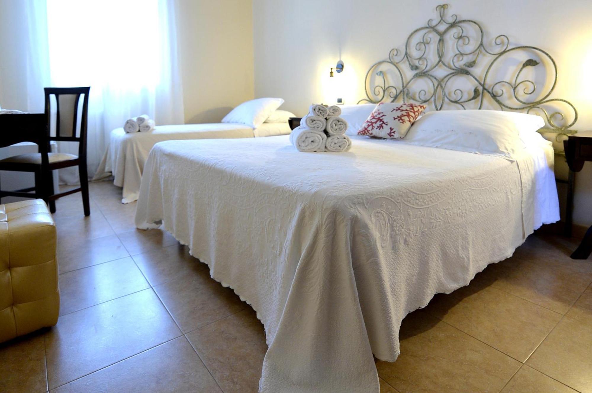 Villa Carola Галиполи Екстериор снимка